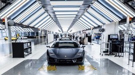 Lamborghini_plant_Italy.jpg